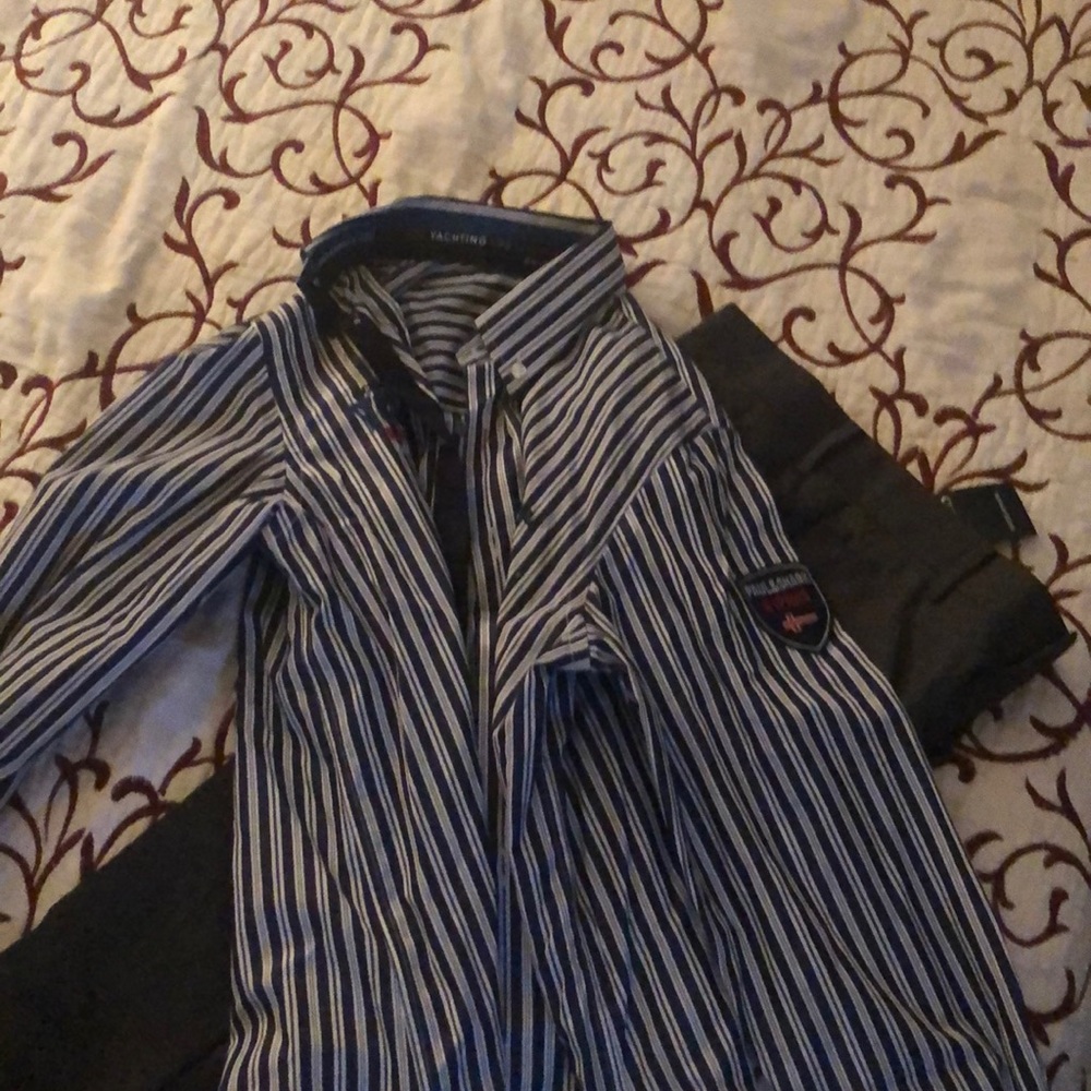 Set - Picture 3 of 5